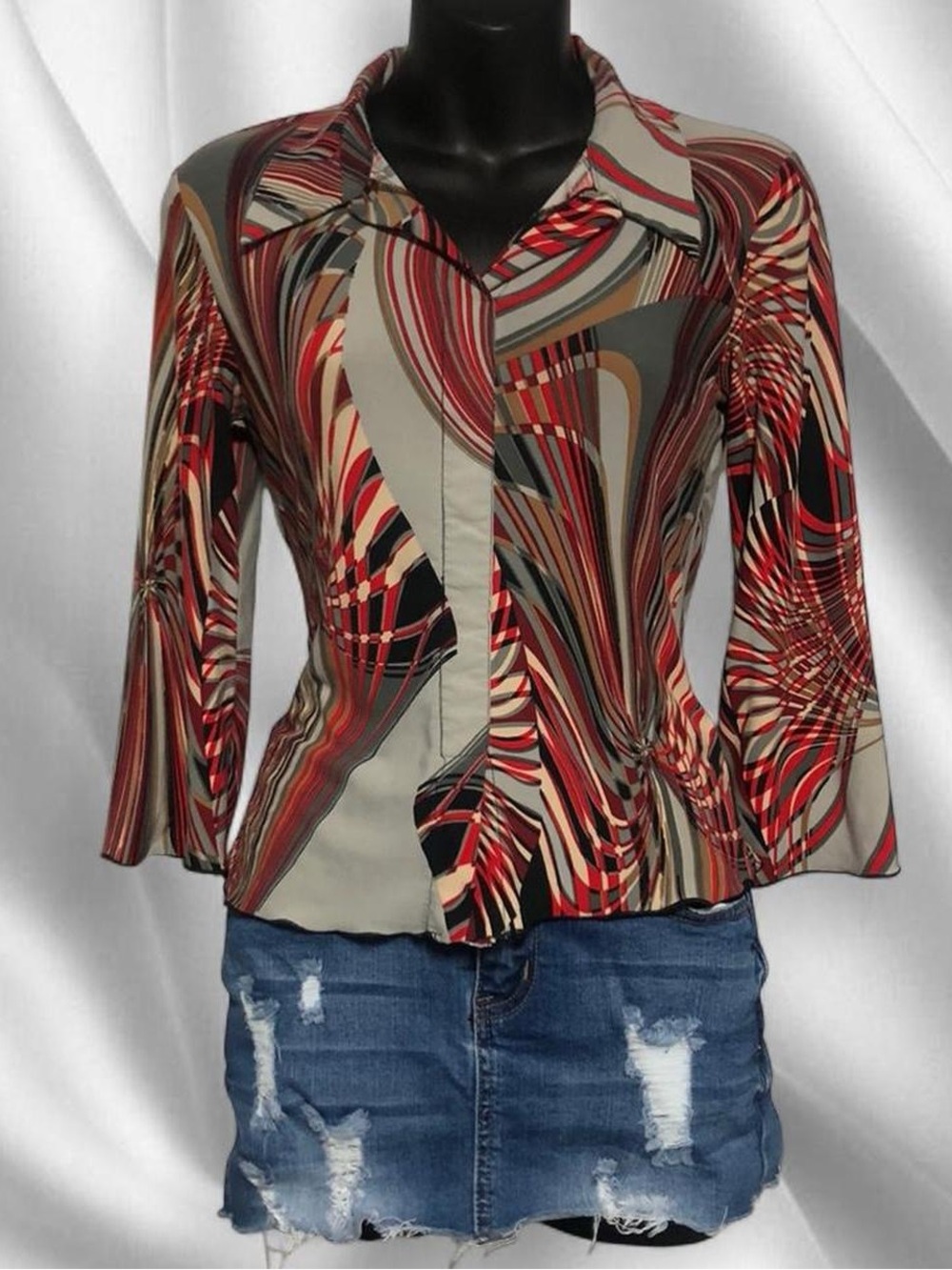 90s Chic Bell Sleeve Blouse